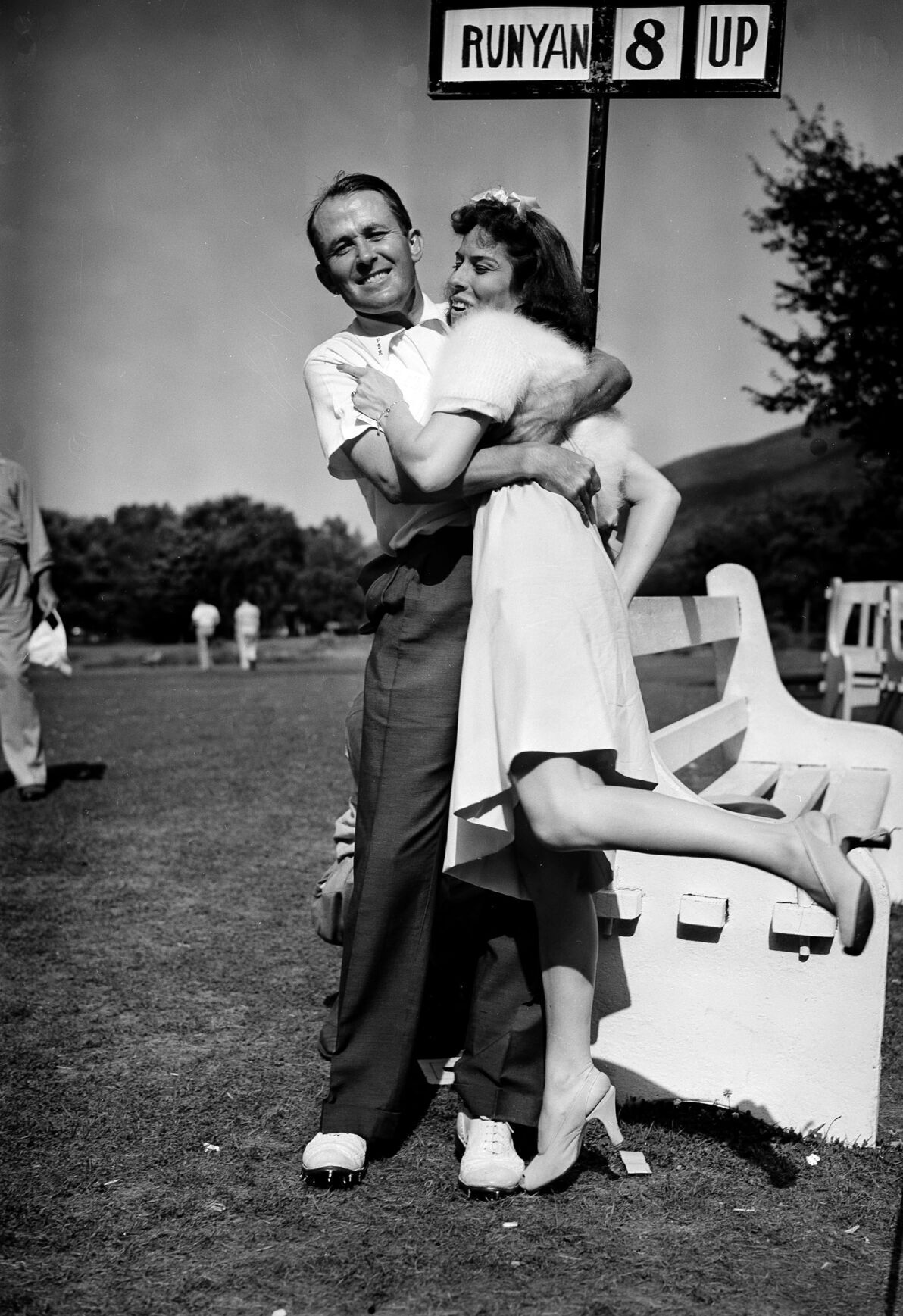1938: Paul Runyan wins PGA Championship by routing Sam Snead in final round